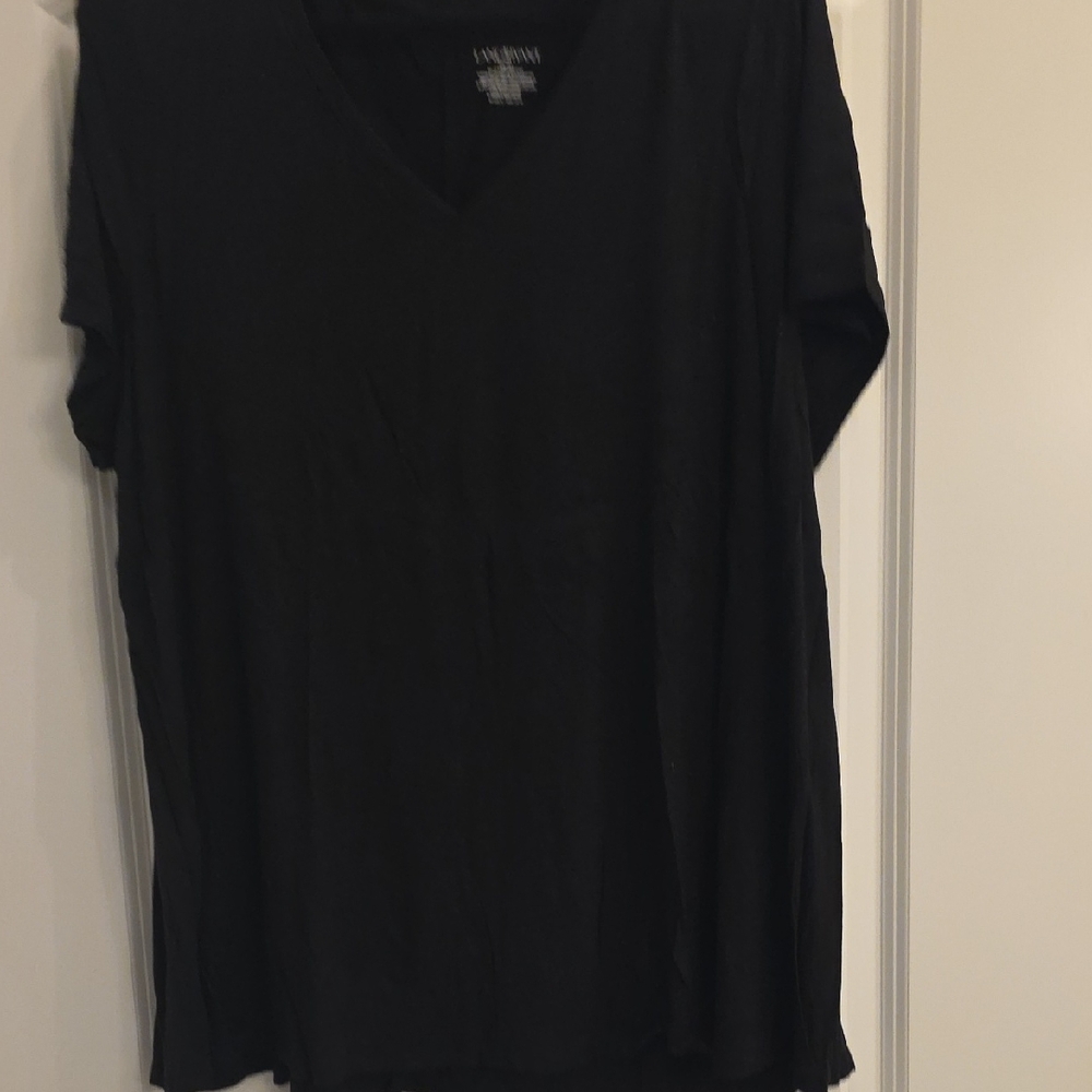 Lane Bryant Black V-Neck Short Sleeve Tee